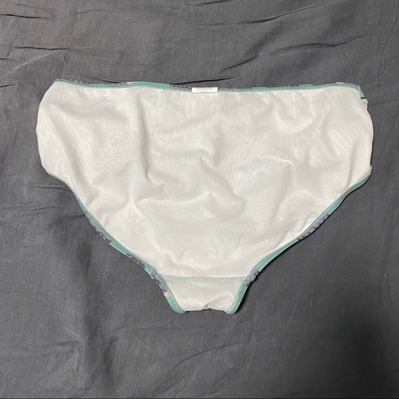 Nettle’s Tale Julia Bottoms Berry XL - Picture 3 of 6